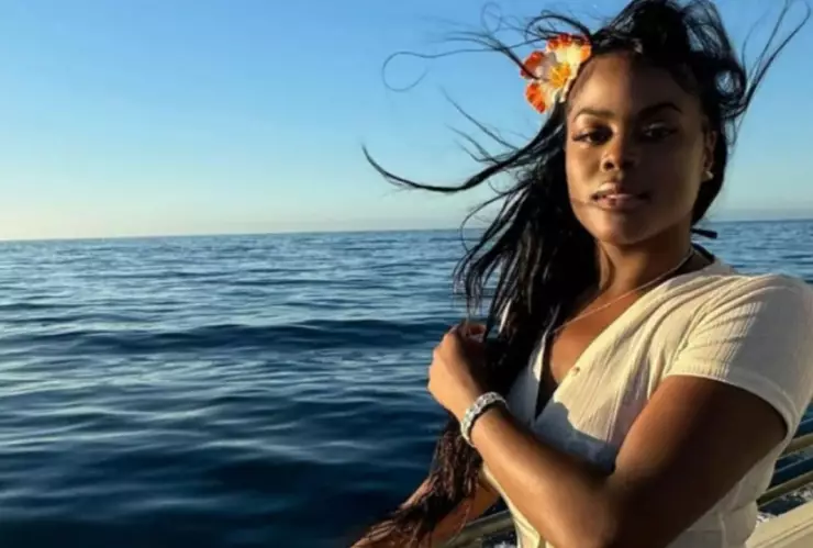 Alysha Burney youtuber México