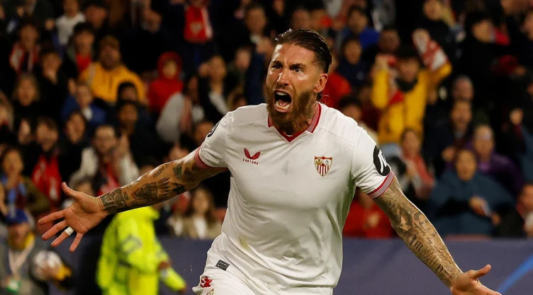 Sergio Ramos celebra el gol 10,000 de la Champions League