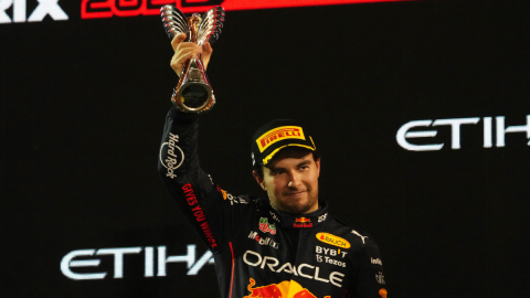 Checo Pérez, tercero en el Gran Premio de Abu Dabi