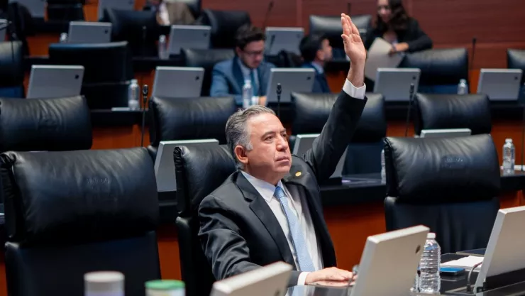 Enrique Inzunza: Este es el sueldo del senador que falta al Congreso.