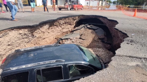 sonora camioneta socavon.jpg