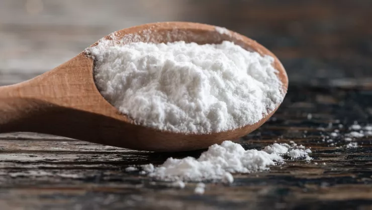 Truco con MAICENA para eliminar la grasa de la estufa en minutos