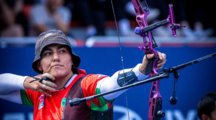 Alejandra Valencia, arquera mexicana