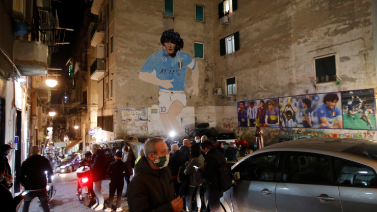 napoli-maradona.jpg