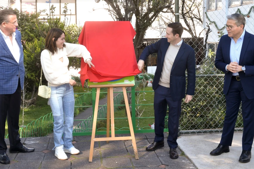 La primera Ludoteca del Juguetón Azteca se inauguró.