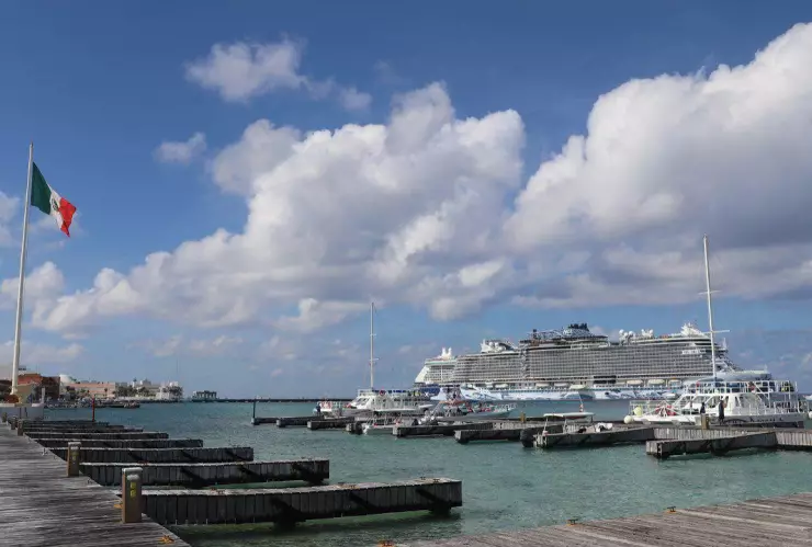 Cruceros llegan a Cozumel y Mahahual