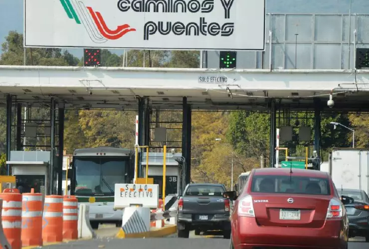 Continúa cierre del kilómetro 106 de la autopista México-Puebla