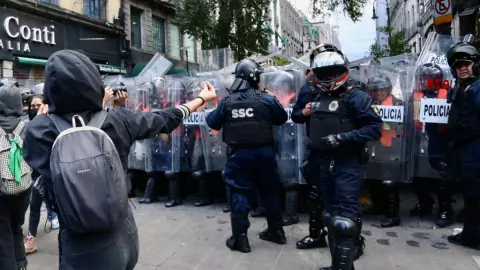 Ayotzinapa 43 normalistas marcha 2022