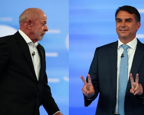 Debate presidencial de Brasil entre Flávio Bolsonaro y Lula da Silva