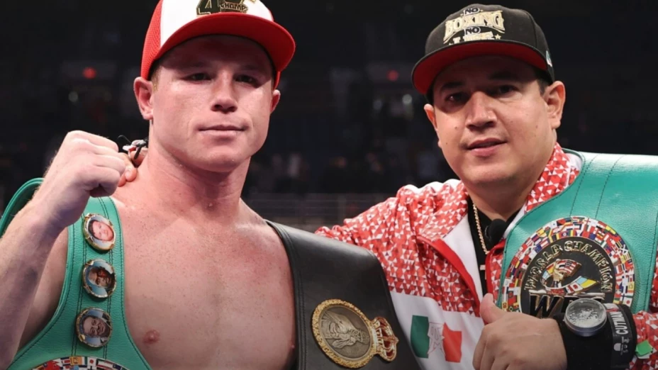 Canelo Álvarez ha ganado títulos a destajo con Eddy Reynoso.