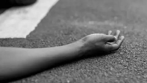 Hallan cuerpo de una mujer con golpes en la cara en Playas de Tijuana