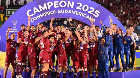 LANÚS CAMPEÓN
