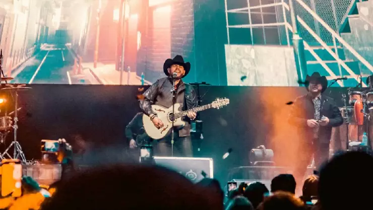 Grupo Duelo sufre accidente automovilìstico tras presentación