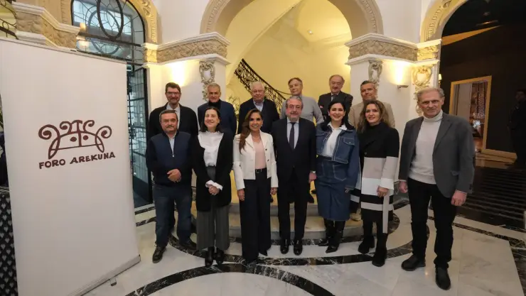Fitur 2025_ Mara Lezama se reúne con periodistas de Madrid.jpg