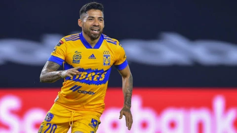 Javier Aquino, entre retirarse en Tigres y cambiar de club en busca de continuidad