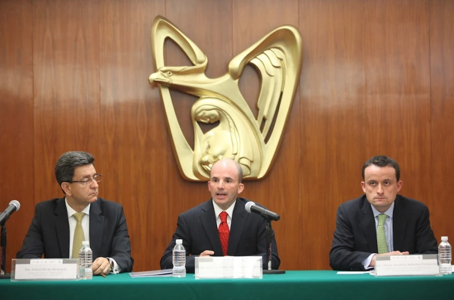 Conferencia de prensa IMSS
