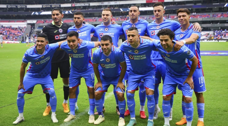 Cruz Azul en el Estadio Azteca en un partido del Clausura 2023