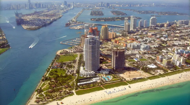Torres de hoteles en Miami.