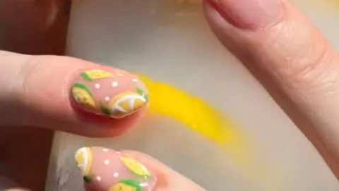 uñas francesas frutales