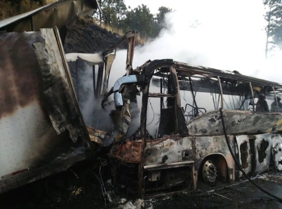 Choque en autopista México-Puebla