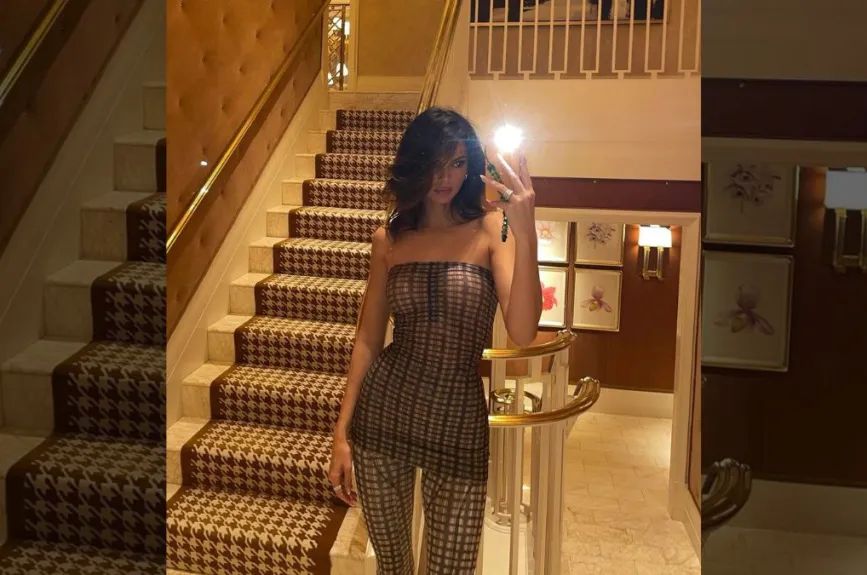 Kendall foto en espejo.jpg