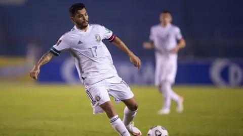 Jesús “Tecatito” Corona es intervenido quirúrgicamente; esto sabemos