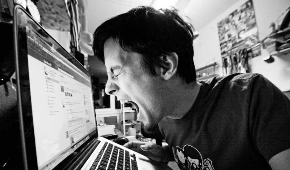 Mark Zuckerberg indicó que contempla incorporar un nuevo botón debido a la necesidad de la gente para expresar más sentimientos en Internet