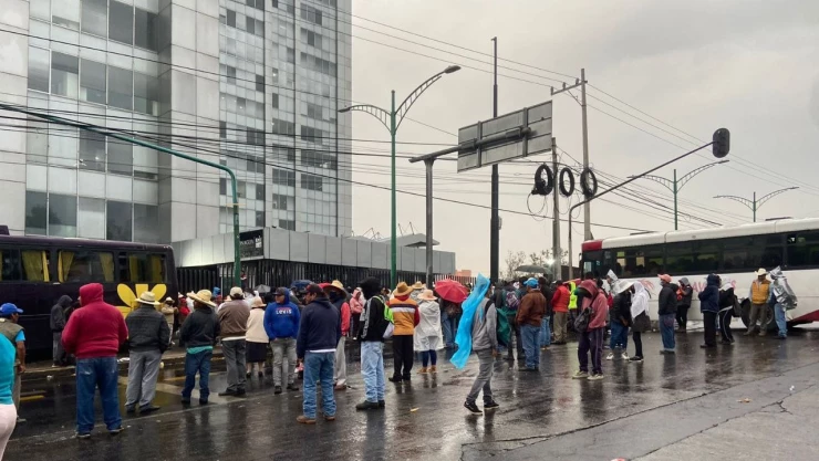 Bloqueo en Insurgentes suma más de 5 horas
