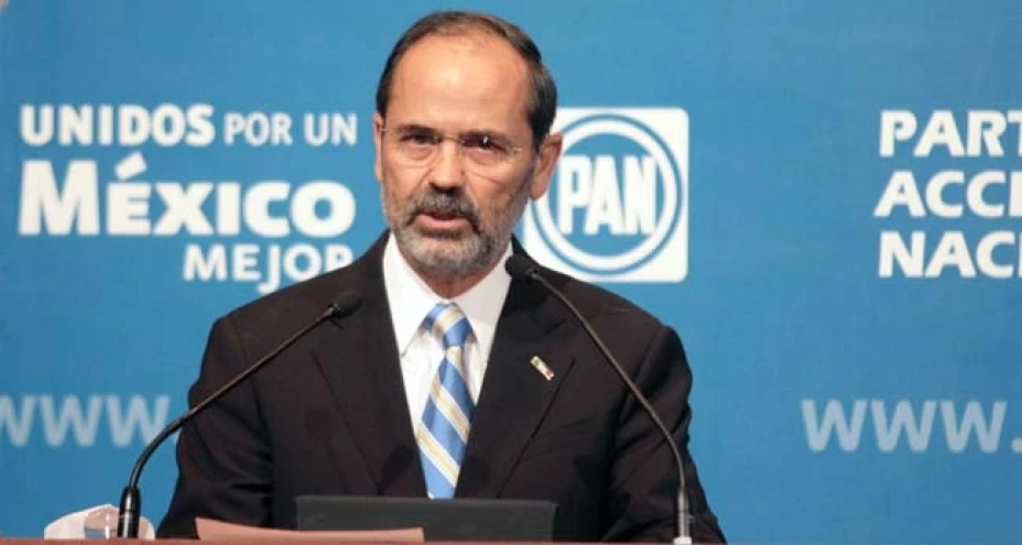 Gustavo Madero, presidente del PAN, afirmó que no asistirá a eventos públicos del Pacto por México.