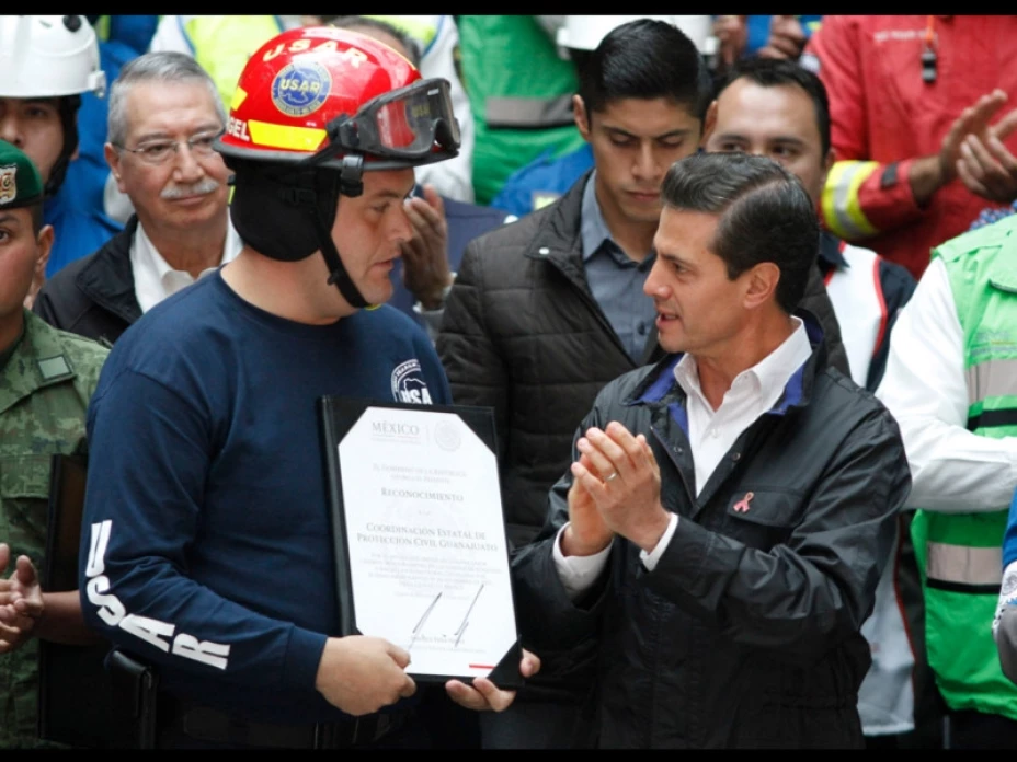 EPN, reconocimientos a equipos de rescate