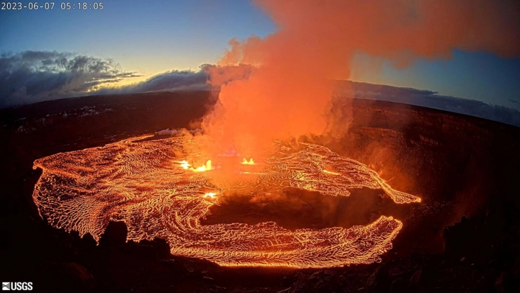 Volcán Kilauea entra en erupción 7 junio 2023