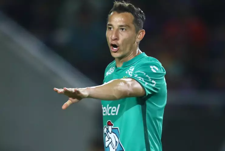 ANDRES GUARDADO.jpg
