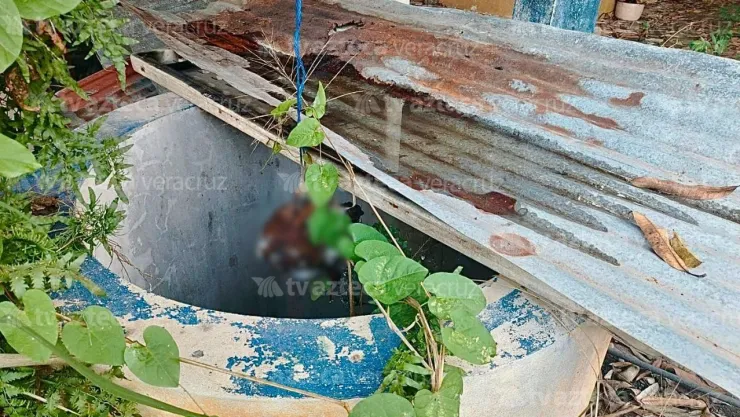 Autoridades acordonaron una vivienda en Poza Rica tras el reporte de restos humanos dentro de un pozo