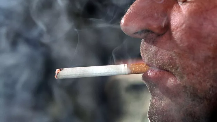 El tabaquismo reduce el tiempo de vida y aumenta el riesgo de contraer COVID-19