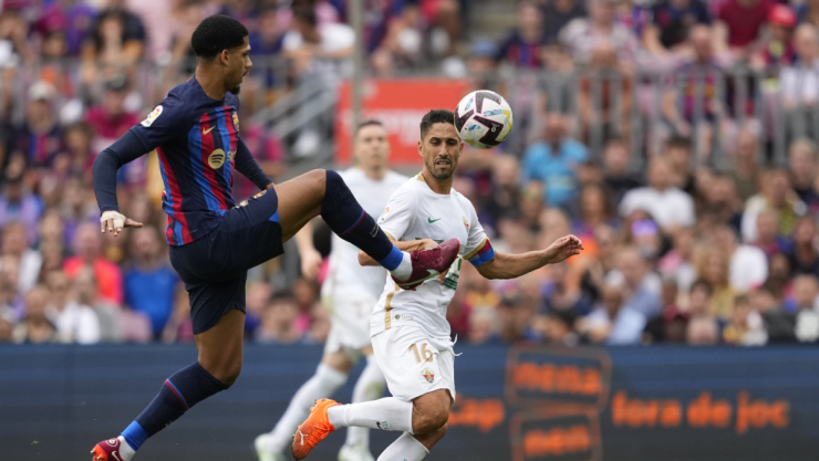 Ronald Araújo, defensa del Barcelona