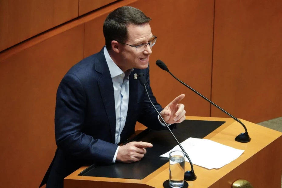 Anaya Trump de presidente es igual a cuatro años de temporada de huracanes.jpg