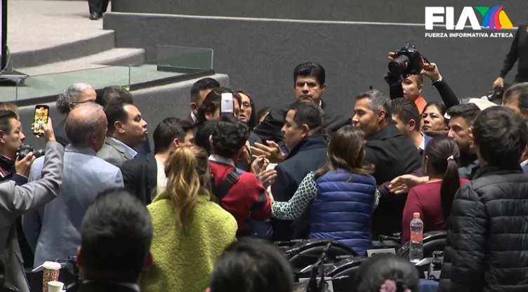 Confrontaciones por el presupuesto 2025.