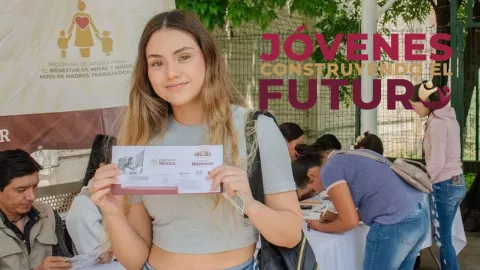 Jovenes Construyendo el Futuro para mayores de 30 años