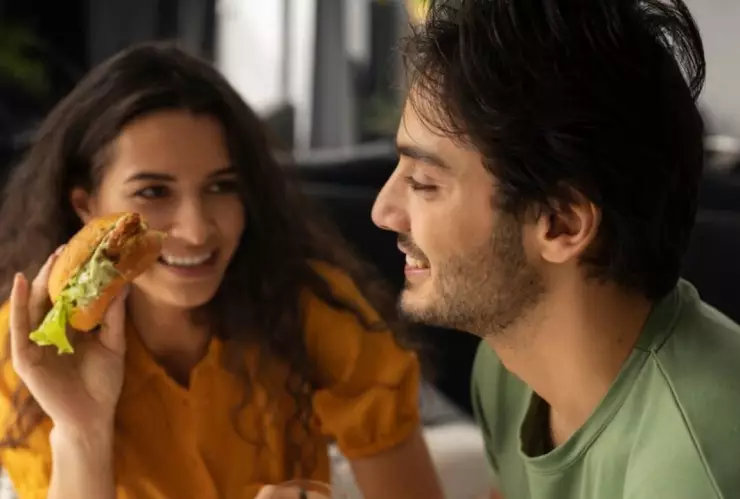 Hamburguesa gratis en Tijuana por San Valentín ¿Cómo conseguirla hoy viernes 14 de febrero de 2025?