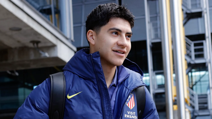 Obed Vargas enfrentará al Barcelona en la Copa del Rey