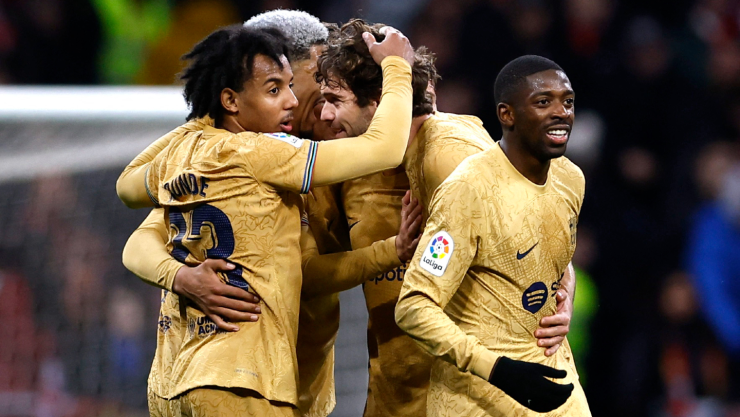 Jugadores del Barcelona celebran un gol ante el Atleti