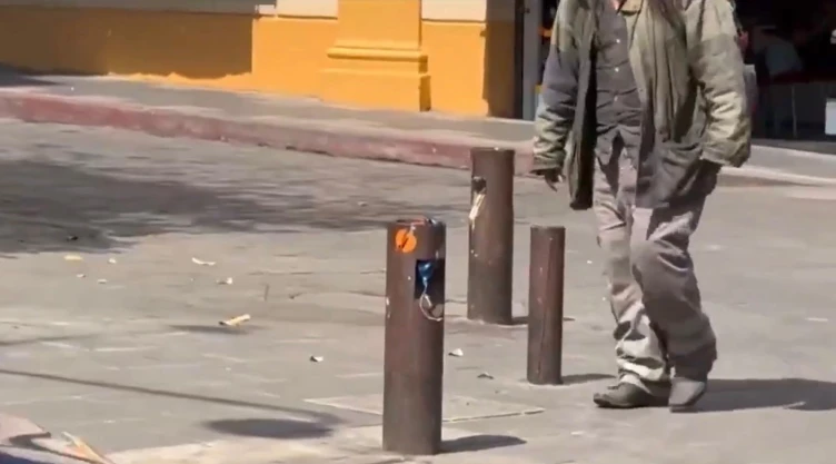 Según el testimonio de comerciantes: Recorren las calles aparentando situación de calle. “Le echan ojo” al local, detectan puntos débiles y rutinas