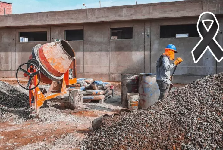 Doble tragedia en Conkal Hombre PIERDE LA VIDA al CAER en una mezcladora y su madre MUERE al enterarse