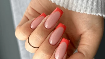39 ideas de uñas rojas para Navidad