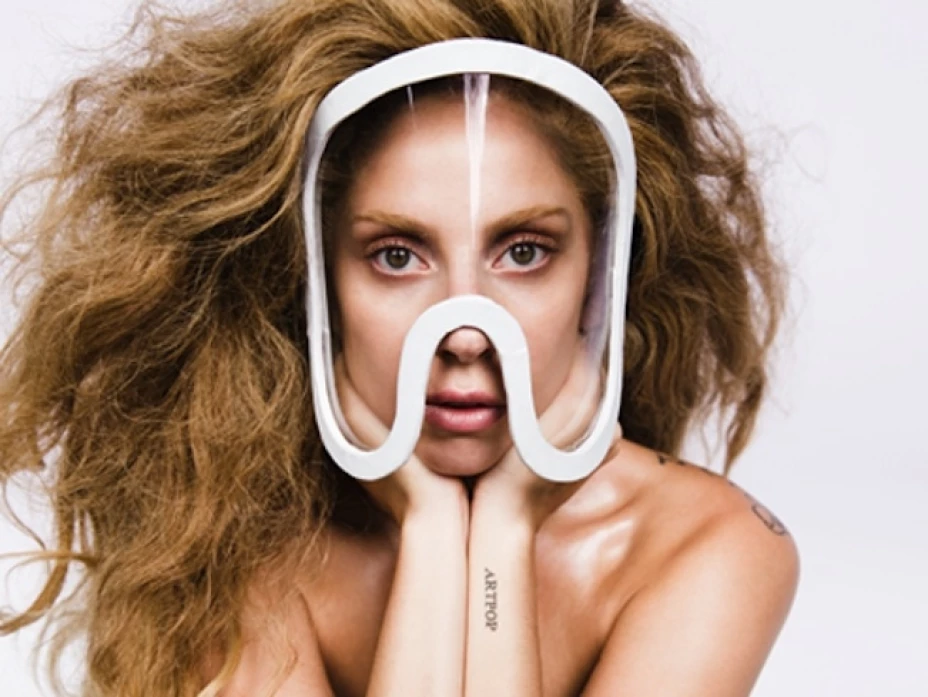 Lady GaGa anunció el lanzamiento de su nuevo disco