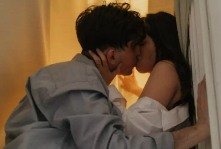 VIDEO - Motel amenaza a usuarios con revelar su identidad