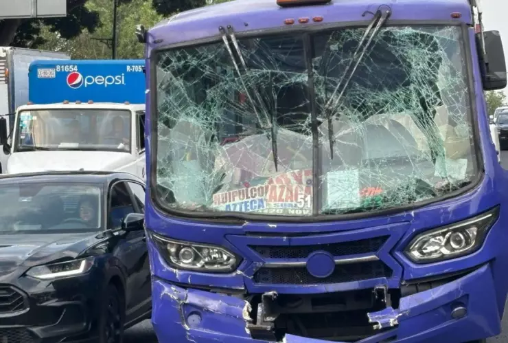 Choque en Tlalpan hoy: Unidades de transporte público se estrellan; hay 12 lesionados