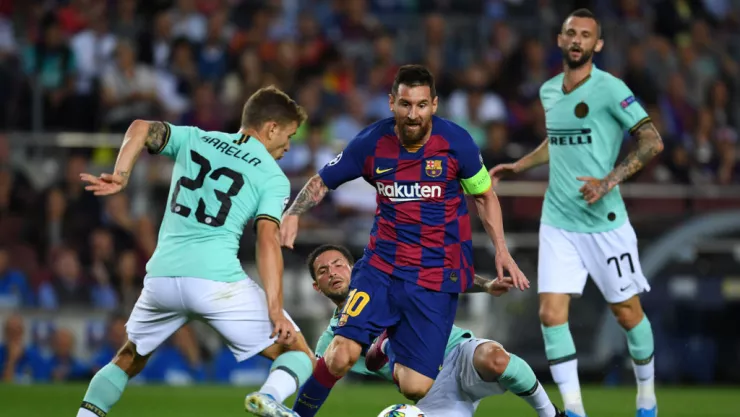 FC Barcelona v Inter: Group F - UEFA Champions League