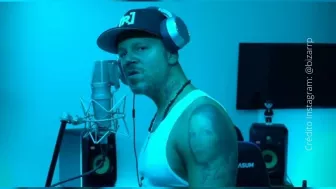 Pelea entre Residente y J Balvin.