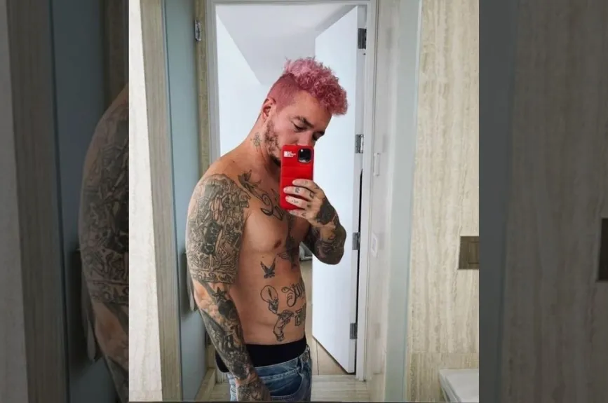 J Balvin fit.jpg